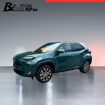 First vehicle image