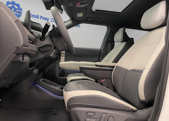 Fahrzeugbild 6 Fahrzeugbild 6