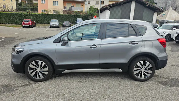 Suzuki SX4 S-Cross 1.4 T Compact Top 4x4