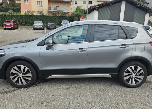 Vehicle image 3 Vehicle image 3