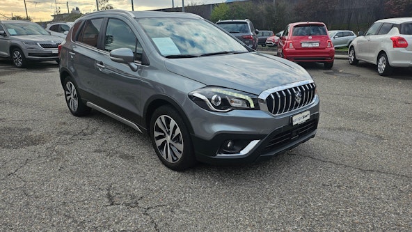 First vehicle image First vehicle image