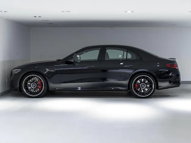 Mercedes-Benz E 53 AMG Hybrid 4MATIC+
