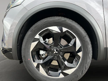 MITSUBISHI ASX 10