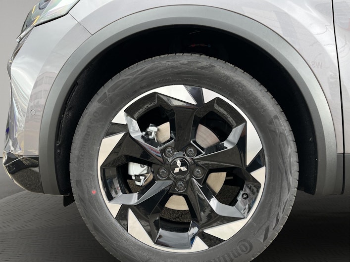 Vehicle image MITSUBISHI ASX