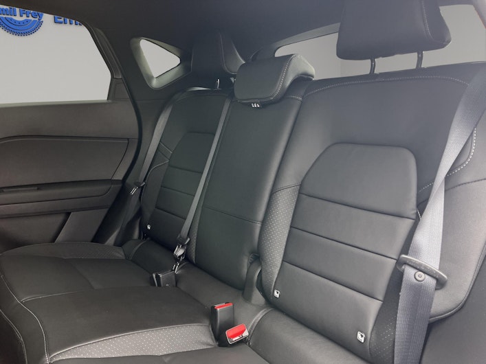 Vehicle image MITSUBISHI ASX