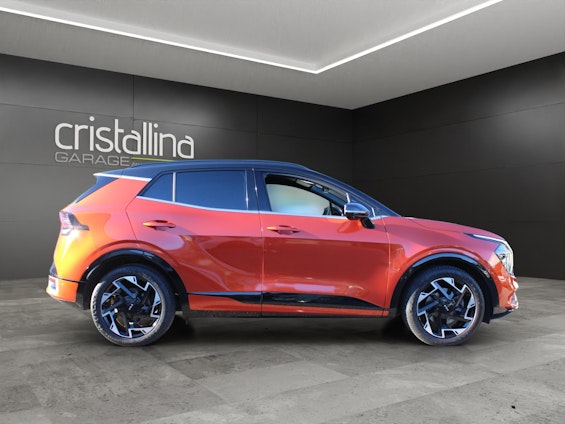 Vehicle image 4 Vehicle image 4