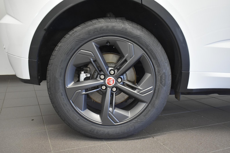 Vehicle image JAGUAR E-PACE