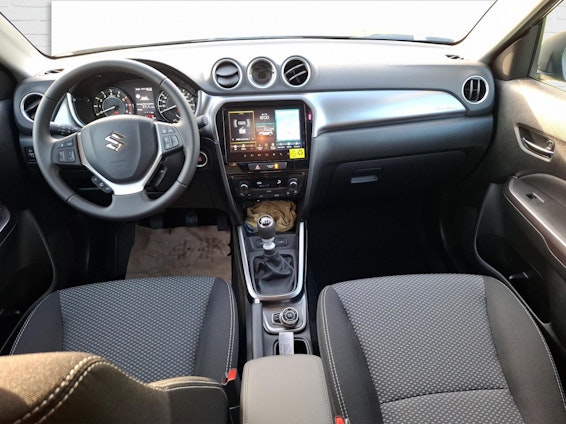 Vehicle image 11 Vehicle image 11