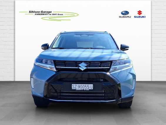 First vehicle image First vehicle image