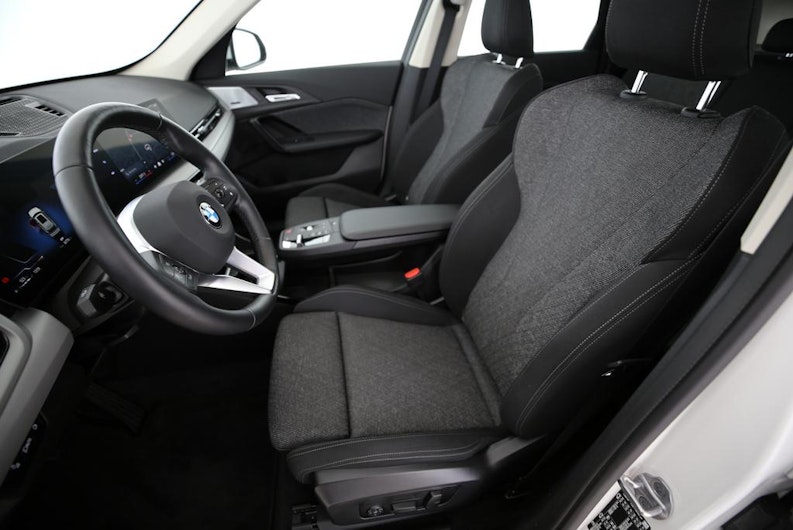 Vehicle image BMW X1