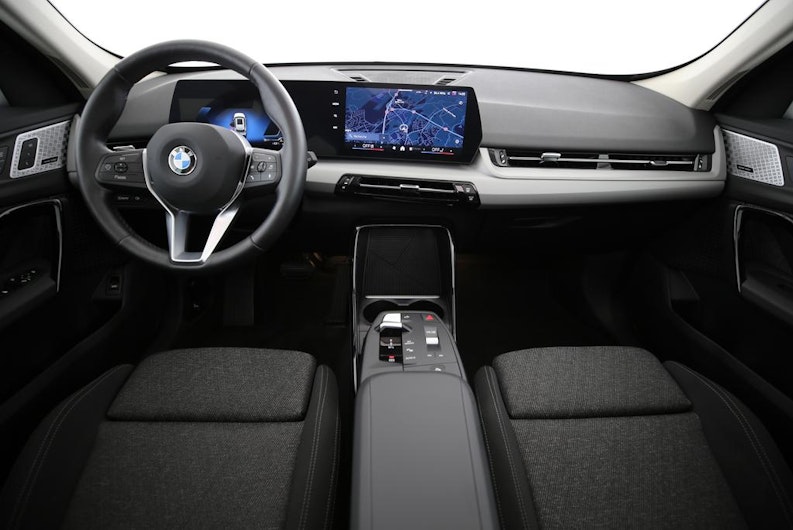 Vehicle image BMW X1