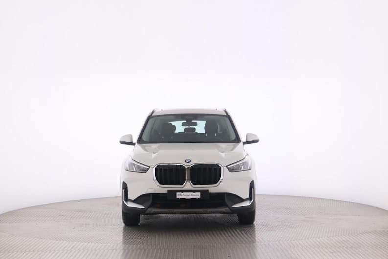 Vehicle image BMW X1