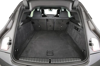 https://vehicle.imgix.net/3977282/0a7e7489-9694-4581-a92c-e028b7a6ff93.jpg