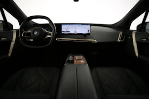 immagine del veicolo BMW iX M60