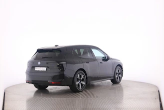 https://vehicle.imgix.net/3977282/84d17262-41a5-4b23-ace7-252ce420ae94.jpg