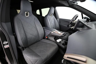 https://vehicle.imgix.net/3977282/cbc1f4d0-da45-4dfa-ae84-02c8293aa1d6.jpg