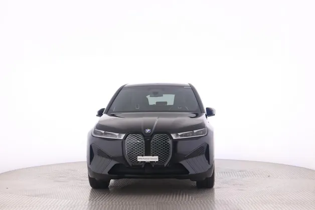 BMW iX M60