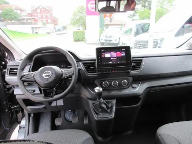 Nissan Primastar Kombi 2.8 t L1 H1 2.0 dCi 150 N-Connecta 9P