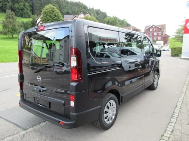 Nissan Primastar Kombi 2.8 t L1 H1 2.0 dCi 150 N-Connecta 9P