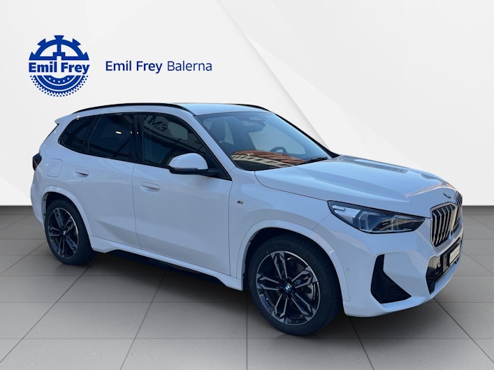 Vehicle image BMW X1