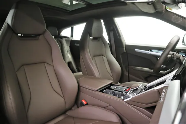 Lamborghini Urus E-Gear