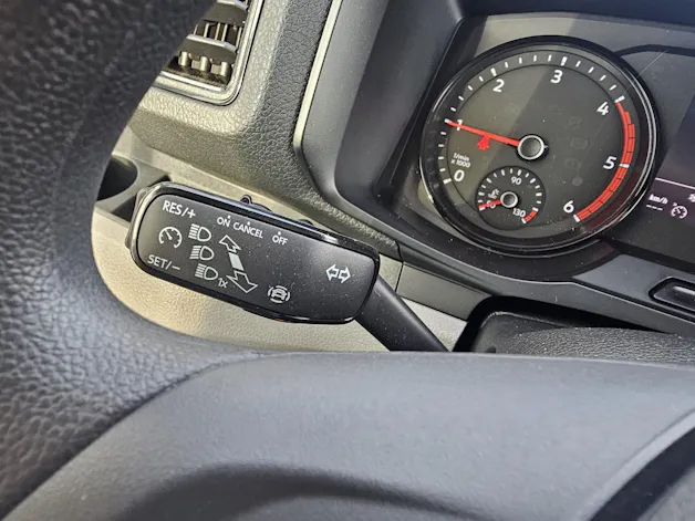 VW Crafter 35 2.0 BiTDI Champ. HD L3 Kip./Prit./Kof.+Heb. RWD A