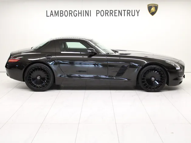 Mercedes-Benz SLS 63 AMG Speedshift