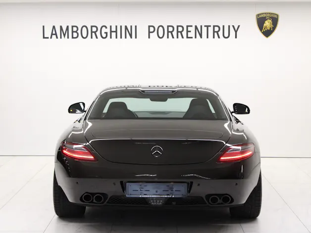 Mercedes-Benz SLS 63 AMG Speedshift