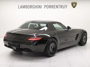 Mercedes-Benz SLS 63 AMG Speedshift