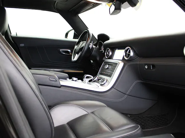 Mercedes-Benz SLS 63 AMG Speedshift
