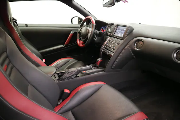 Nissan GT-R 3.8 V6 Biturbo Black Edition