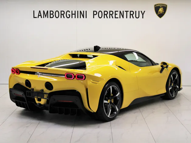 Ferrari SF90 Stradale