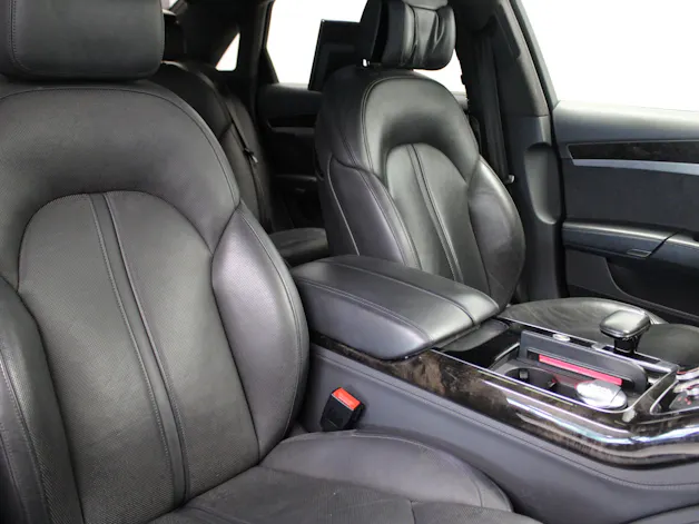 Audi A8 L 4.2 TDI quattro tiptronic