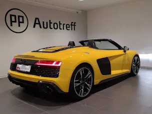 Audi R8 Spyder RWD S-Tronic