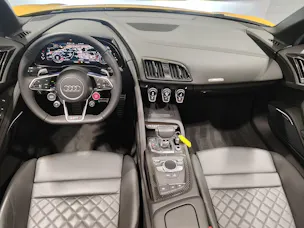 Audi R8 Spyder RWD S-Tronic