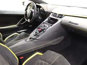 Lamborghini Aventador S LP740-4 Coupé E-Gear
