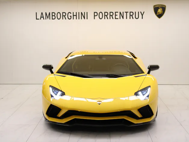 Lamborghini Aventador S LP740-4 Coupé E-Gear