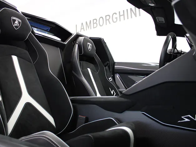Lamborghini Aventador LP750-4 Superveloce Roadster E-Gear