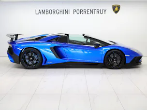 Lamborghini Aventador LP750-4 Superveloce Roadster E-Gear