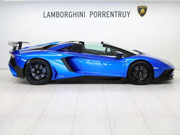 Lamborghini Aventador LP750-4 Superveloce Roadster E-Gear
