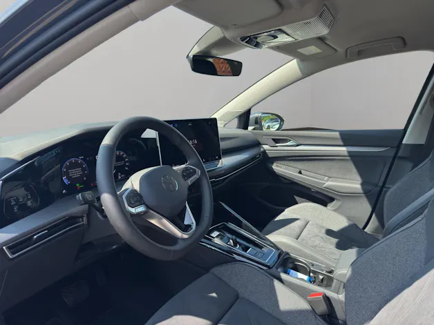 VW Golf Variant 1.5 eTSI mHEV Style