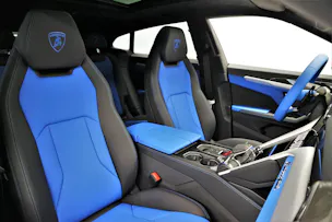 Lamborghini Urus E-Gear