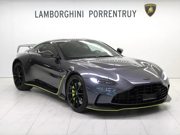 Aston Martin V12 Vantage