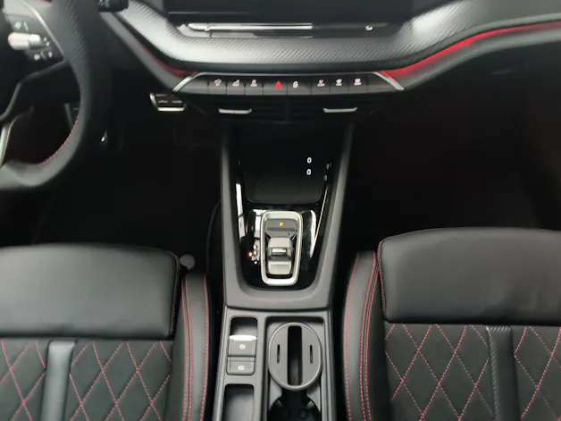 Škoda Octavia Combi 2.0 TSI DSG RS