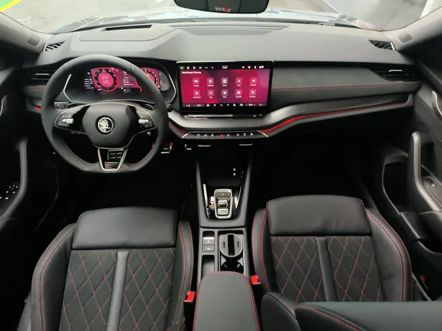 Škoda Octavia Combi 2.0 TSI DSG RS