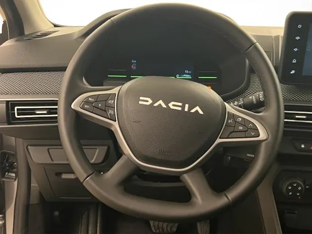 Dacia Jogger 1.6 Hybrid Expression 7 Plätze