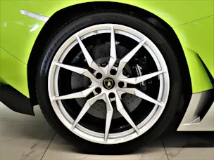 Lamborghini Aventador LP700-4 Miura Edition