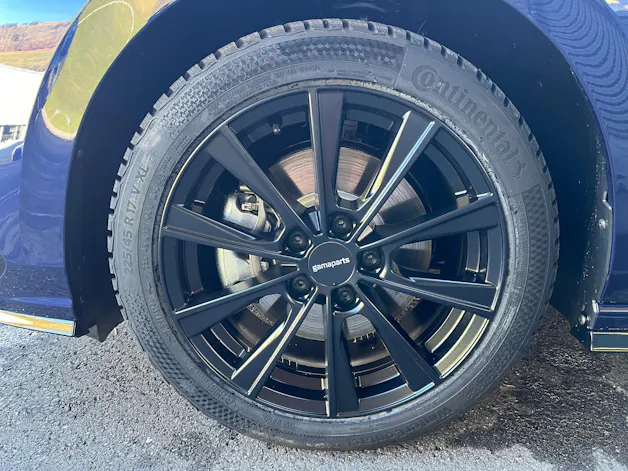 VW Golf 2.0 TSI R-Line DSG 4 Motion