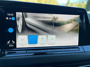 VW Golf 2.0 TSI R-Line DSG 4 Motion