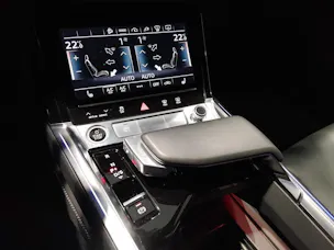 Audi e-tron 55 S Line quattro